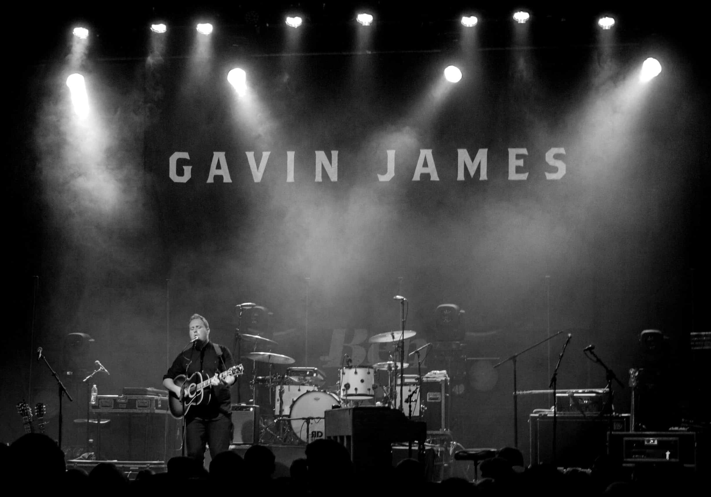 Gavin_James_Concert_at_The_Fonda_Theatre_in_Los_Angeles_01